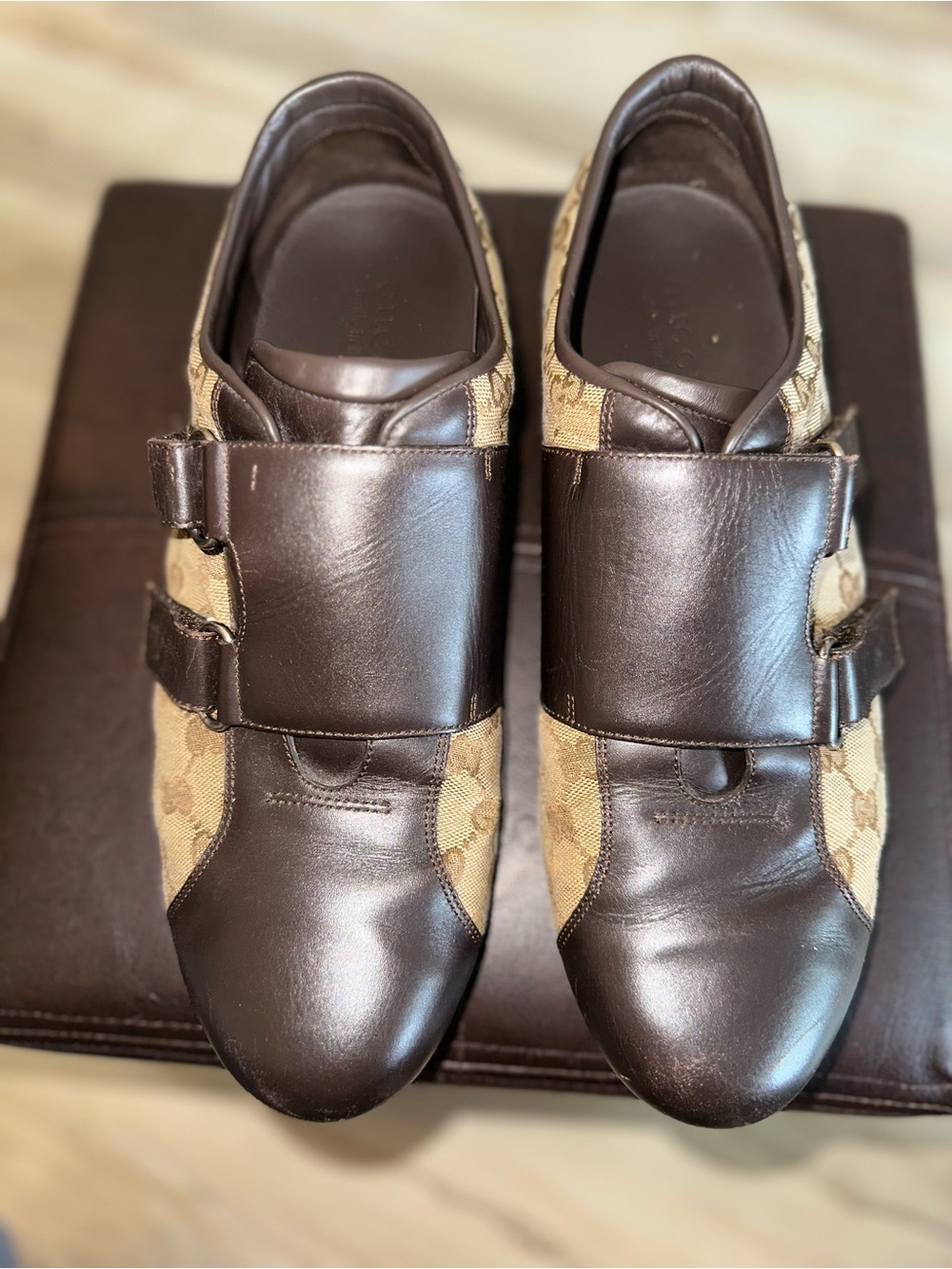 Gucci Brown and Beige Monogram Sneakers - Picture 4 of 15